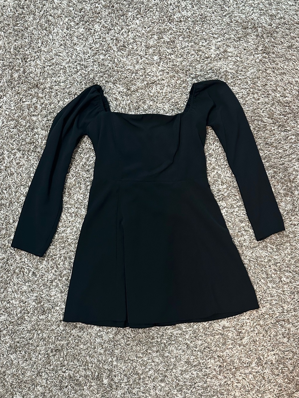 Abercrombie & Fitch Black Long-Sleeve Square-Neck Mini Dress